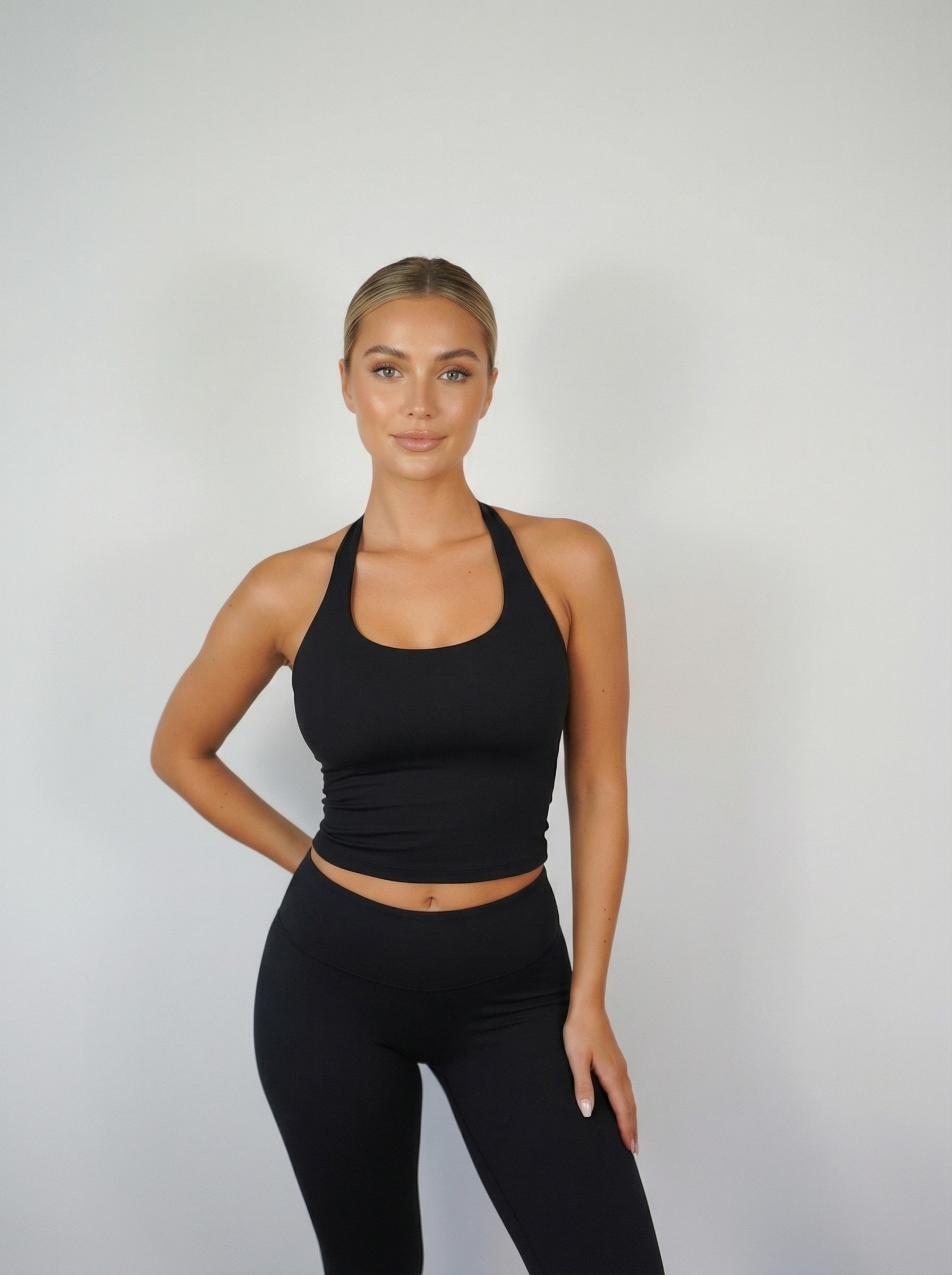 Anchor Halter Tank